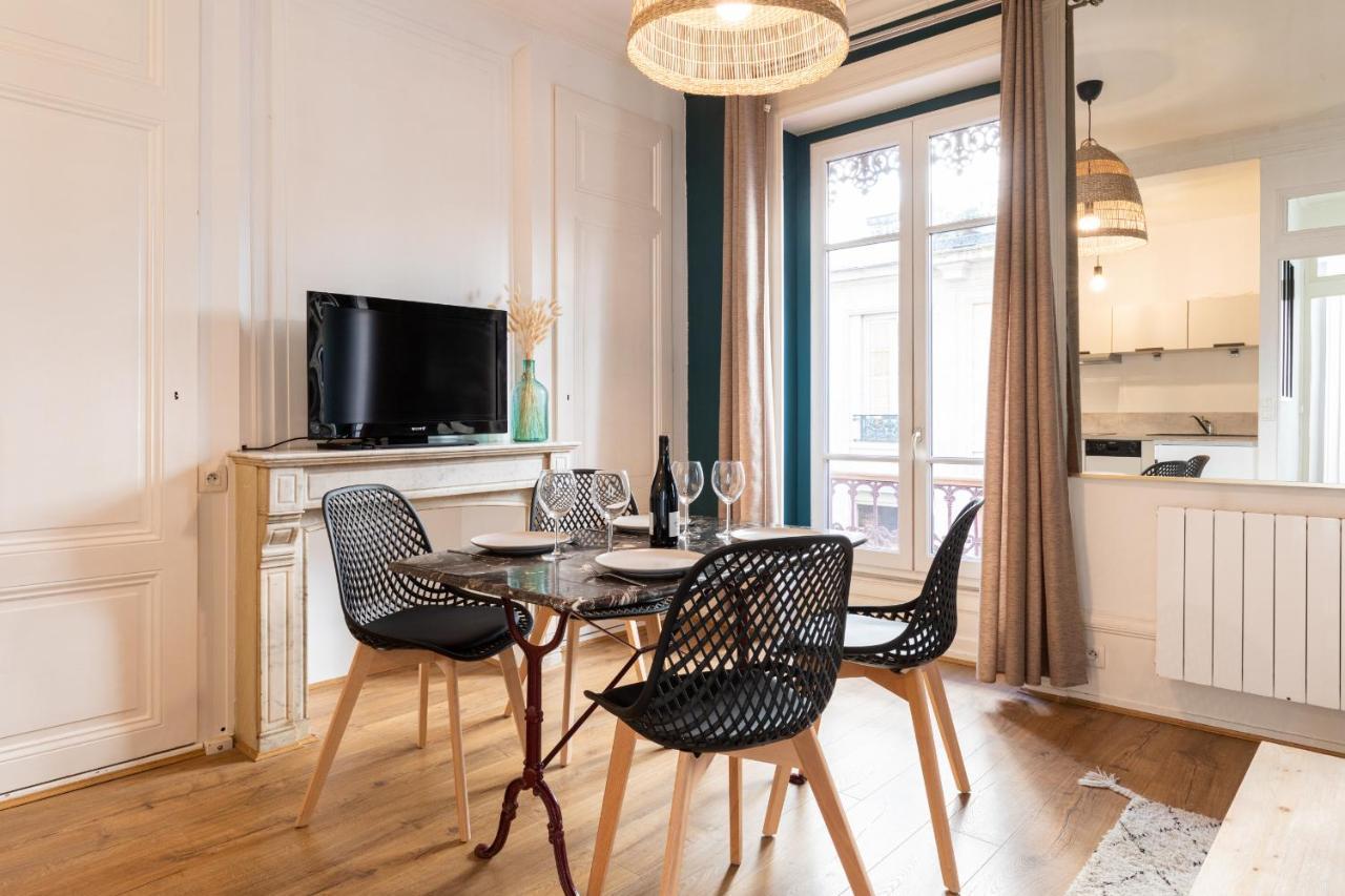 Ferienwohnung Dify Remparts - Bellecour Lyon Exterior foto